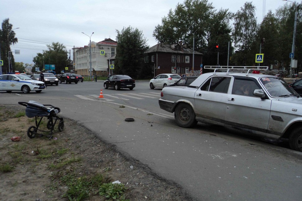 В Архангельске пьяный водитель сбил женщину с младенцем